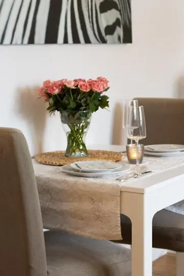 Zentrale Wohnung Im Szeneviertel 2,5Km Bis Zur Koe Dusseldorf 0*,