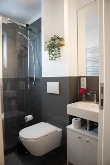 Zentrale Wohnung Im Szeneviertel 2,5Km Bis Zur Koe Dusseldorf